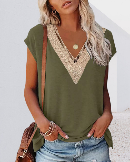 Laluna® | V-hals T-shirt met Kant