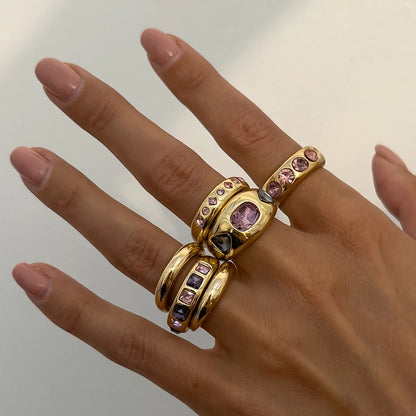 Luné® | Vivienne — Set van 6 Goudkleurige Ringen met Paarse Zirkonen