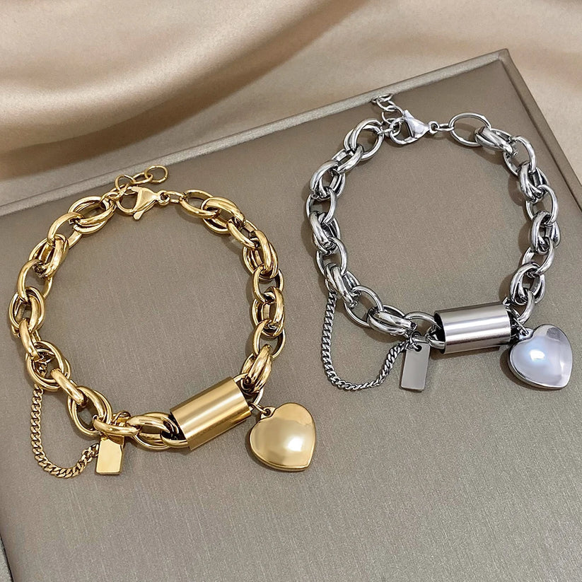 Luné® | Valentina — Gouden Hartjesarmband met Verfijnde Charms
