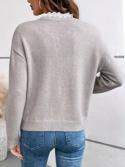 Luné® | Camille — Tijdloze Gebreide Trui met Elegante Kantkraag