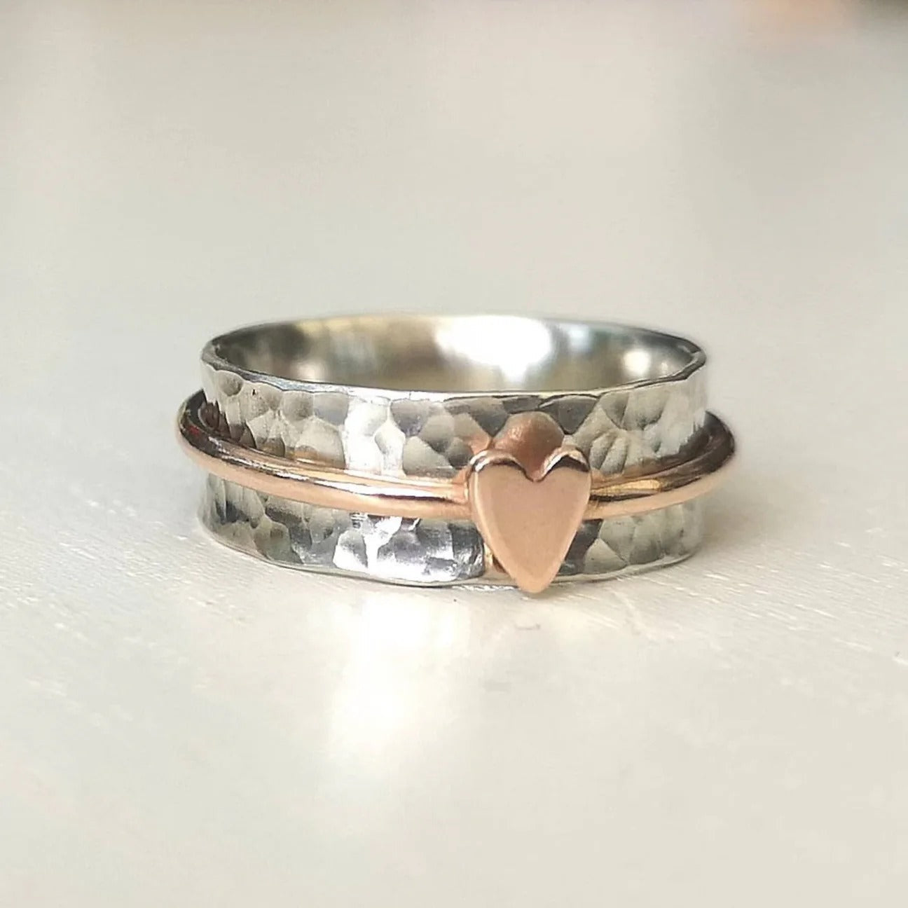 Luné® | Rosalie — Verfijnde Zilveren Hartjesring