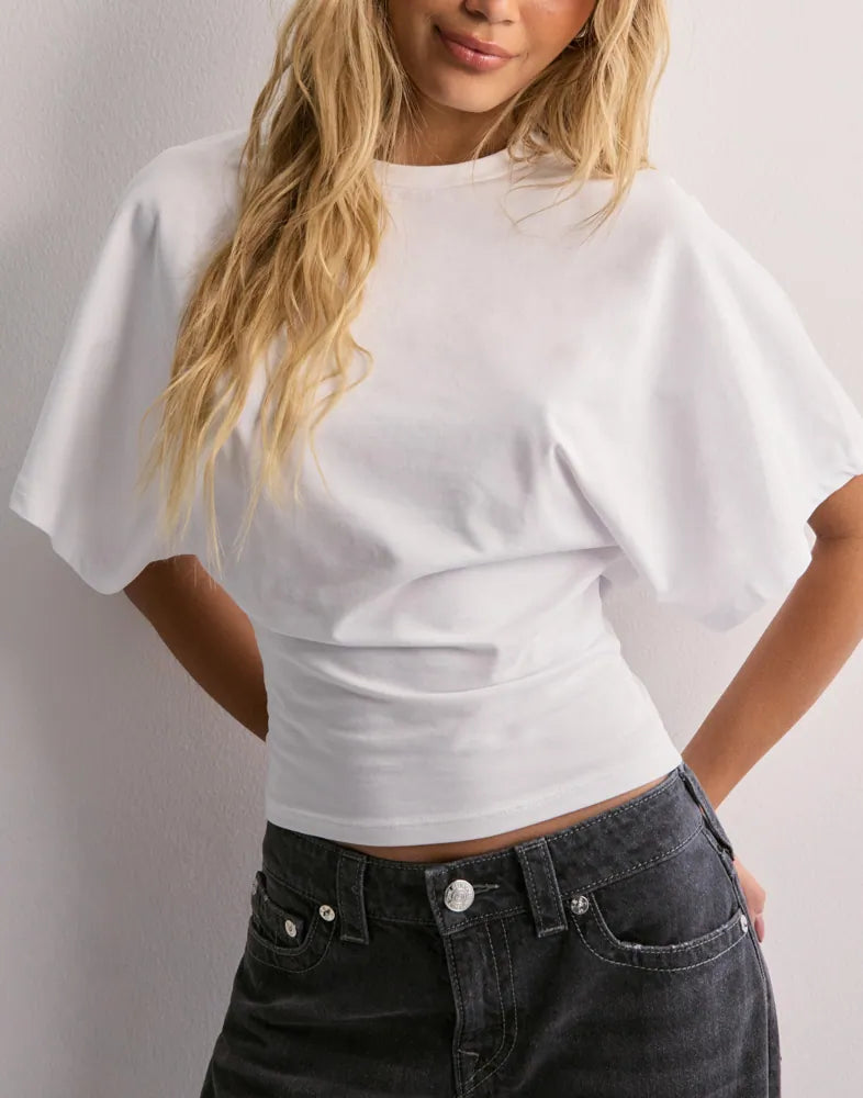 Luné® | Margot — Verfijnd T-shirt met Wijde Mouwen