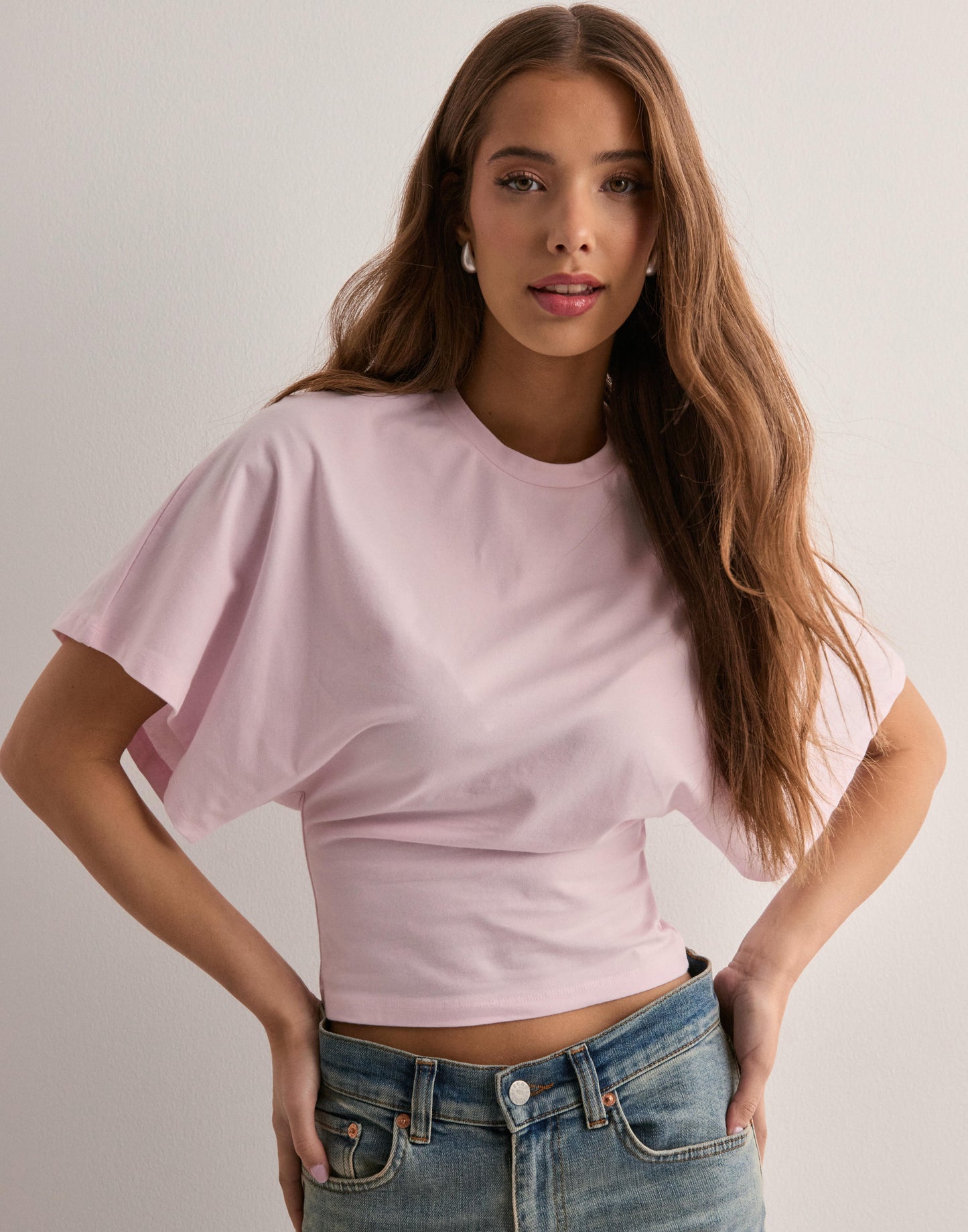 Luné® | Margot — Verfijnd T-shirt met Wijde Mouwen
